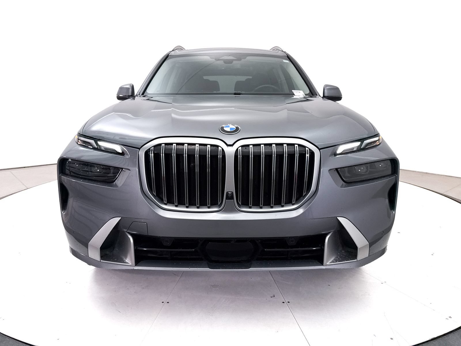 Used 2024 BMW X7 xDrive40i w/ Premium Package AWD/4WD image 15