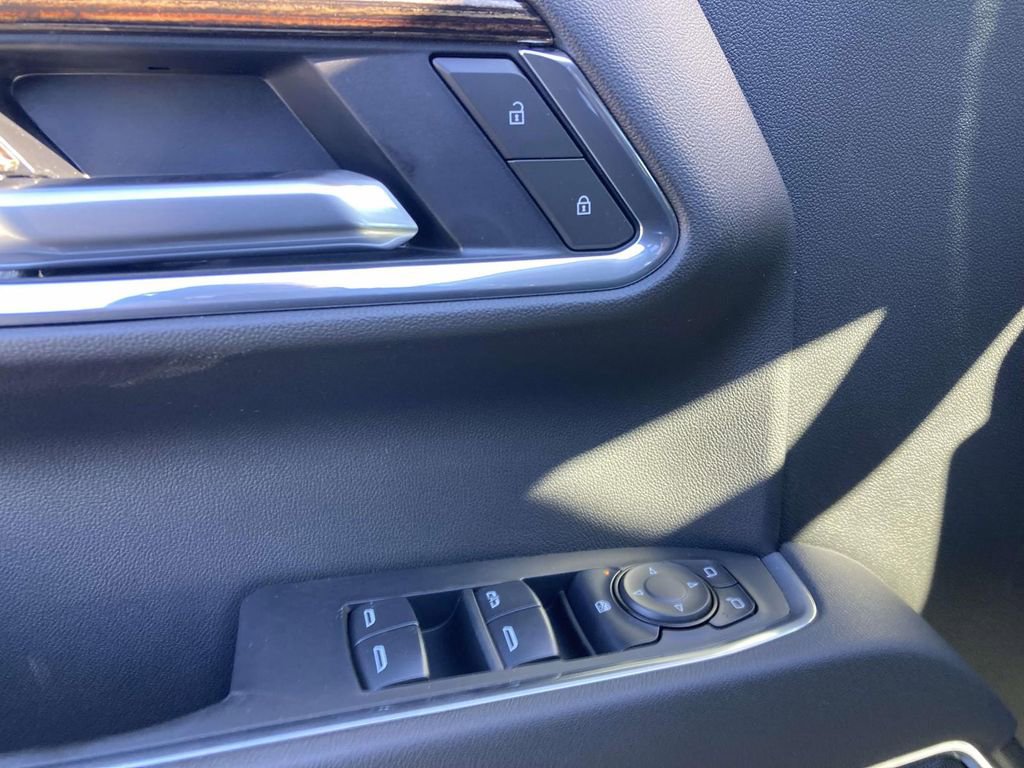 New 2026 GMC Sierra 1500 SLE image 15