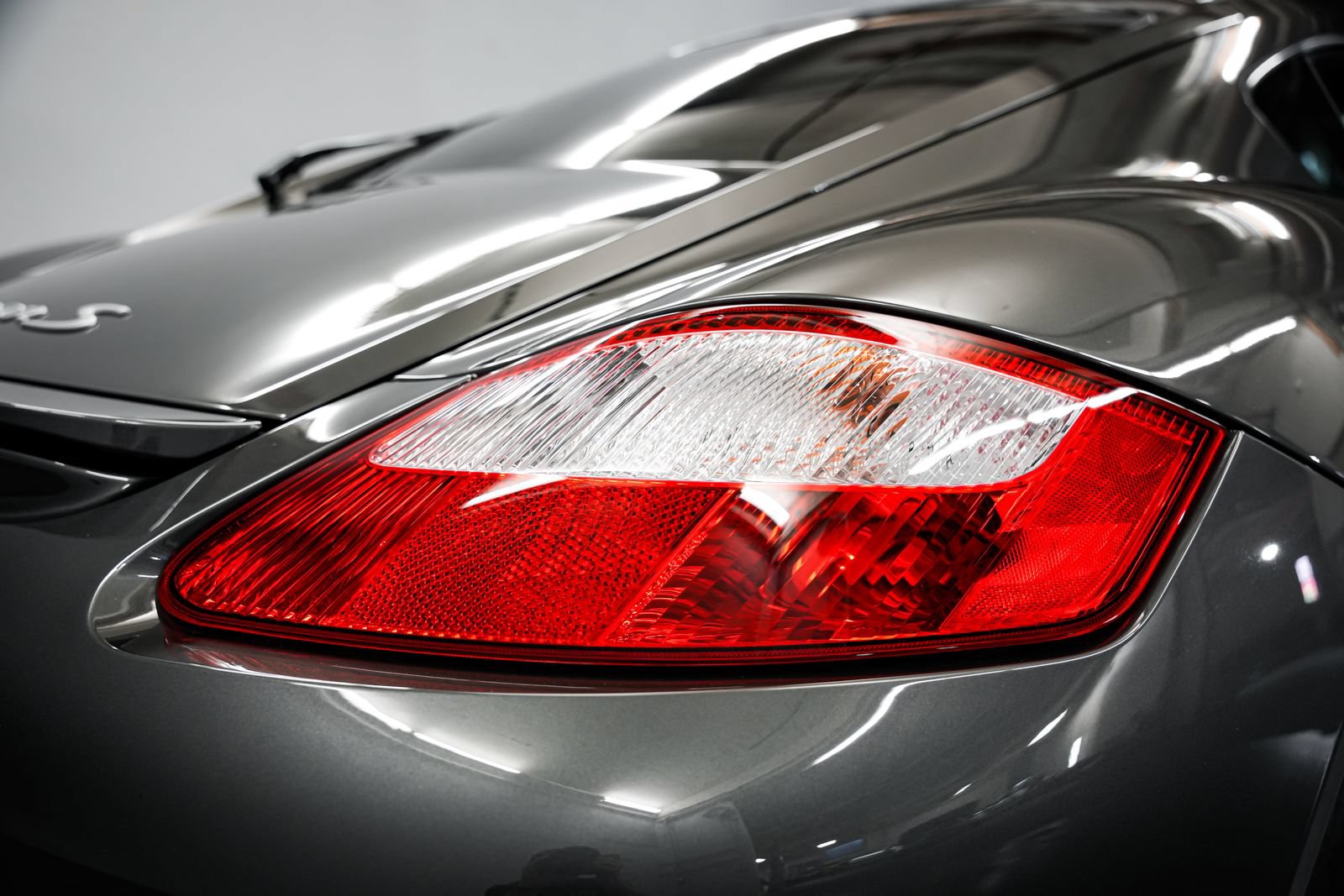 Used 2006 Porsche Cayman S RWD image 31
