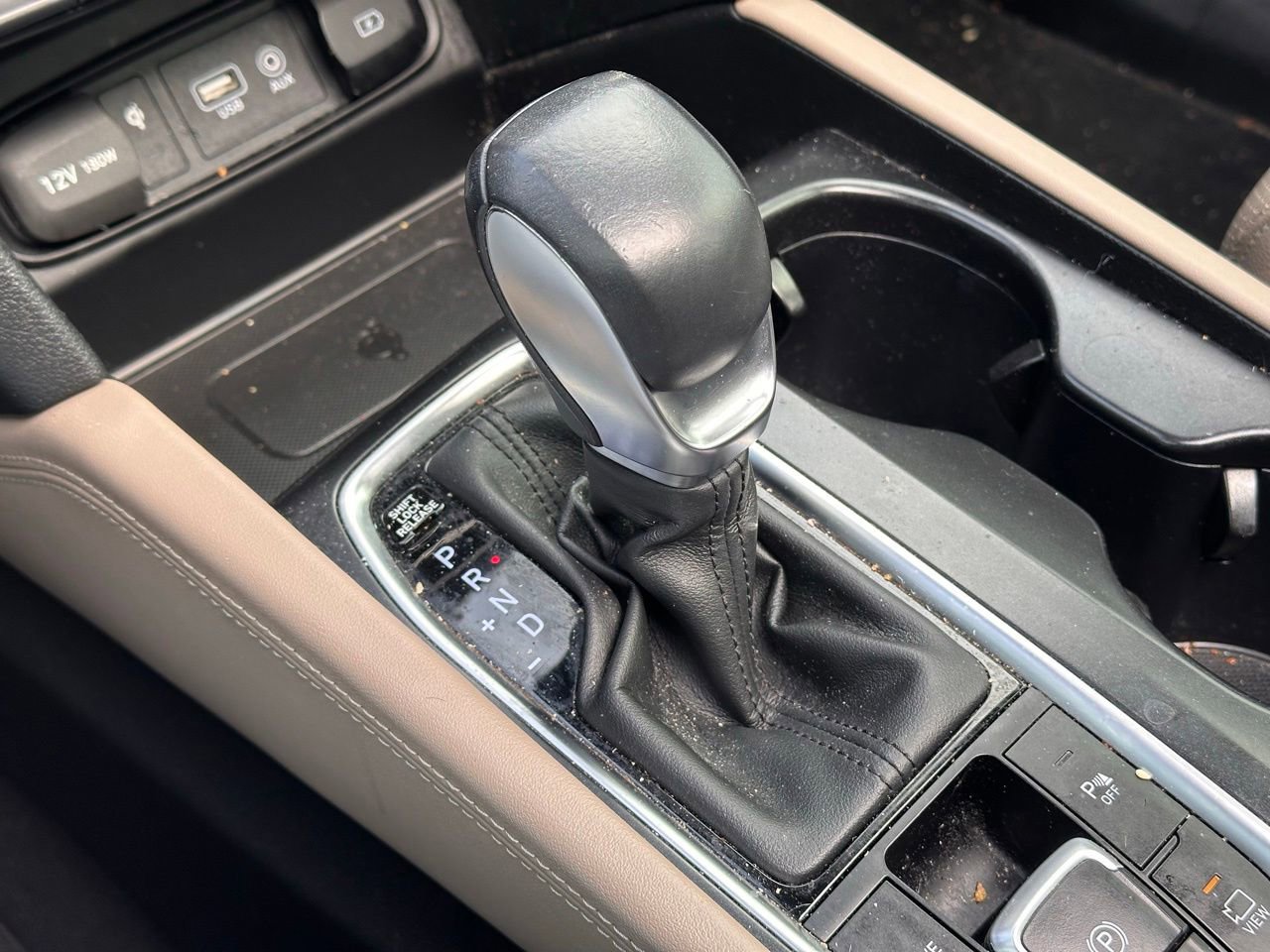 Used 2020 Hyundai Santa Fe Limited image 36