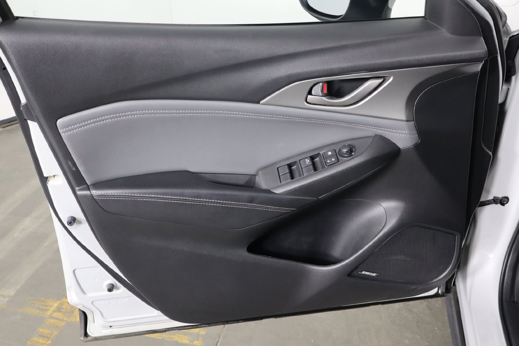 Used 2019 MAZDA CX-3 Touring w/ Preferred Equipment Package FWD image 19