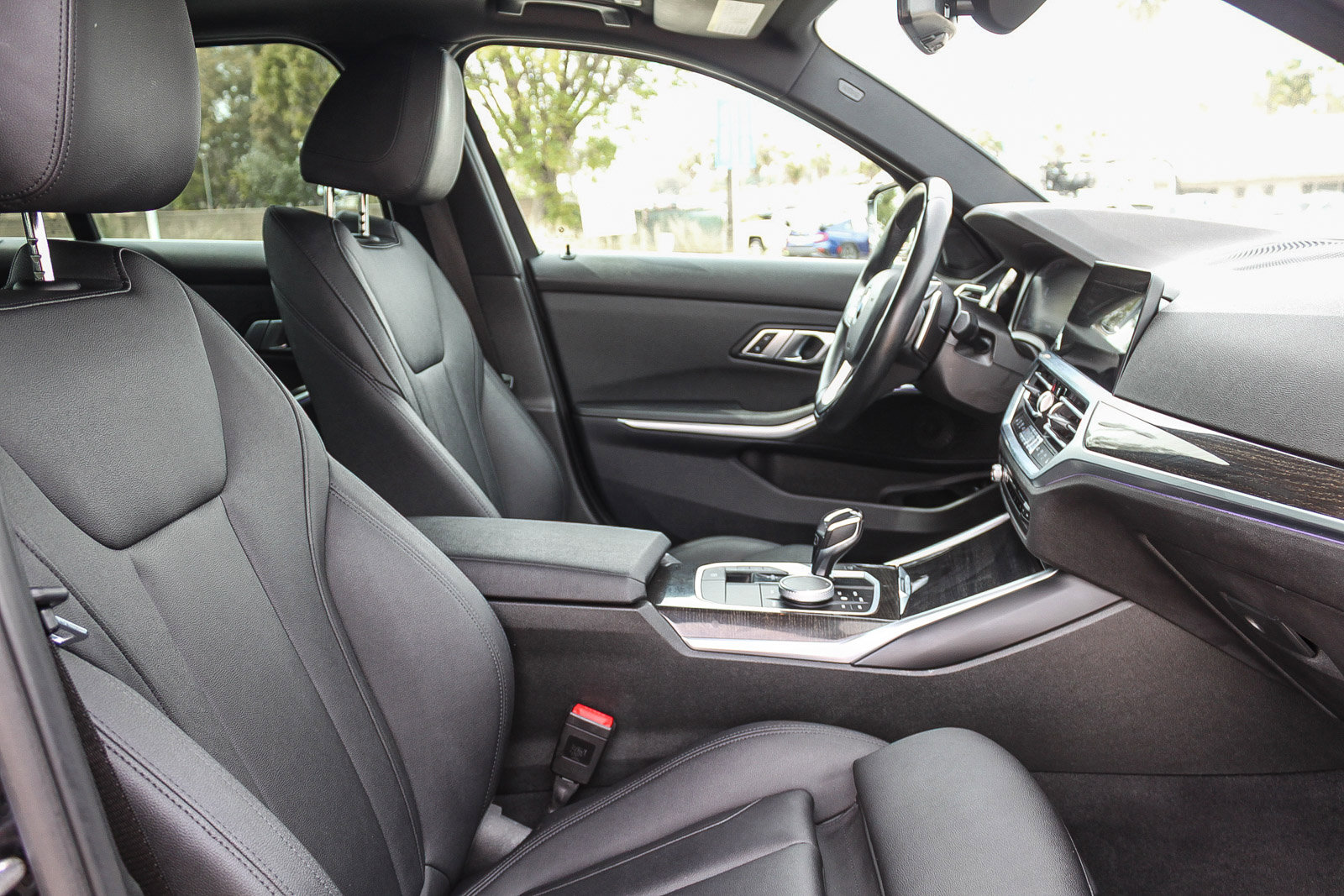 Used 2021 BMW 330i Sedan w/ Convenience Package image 18