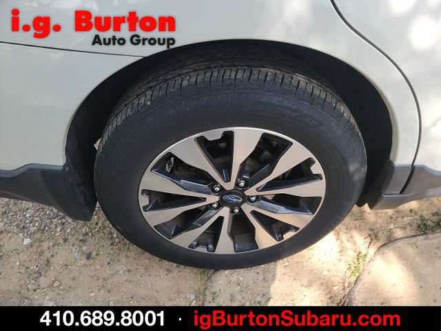 Used 2017 Subaru Outback 2.5i Limited AWD/4WD image 7