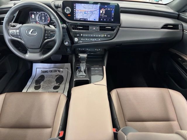 Used 2022 Lexus ES 250 w/ Premium Package AWD/4WD image 13