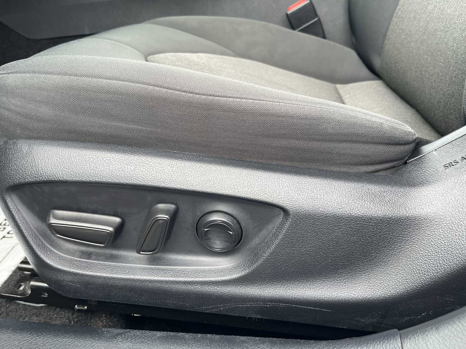 Used 2023 Toyota Camry LE image 13