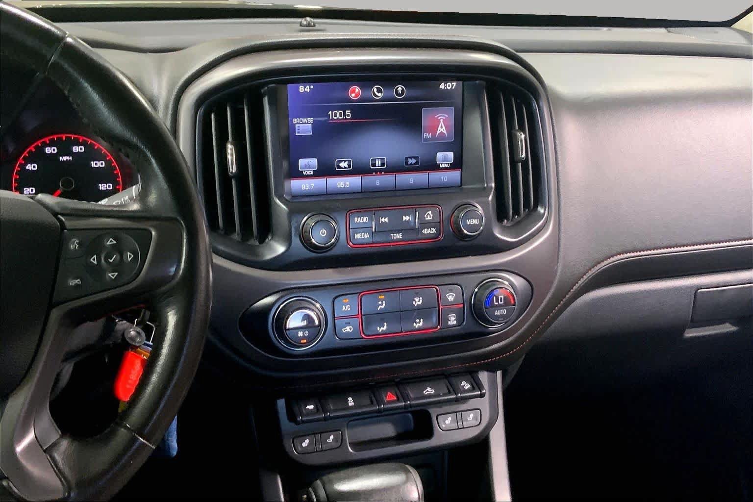 Used 2015 GMC Canyon SLE w/ All-Terrain Package RWD image 6