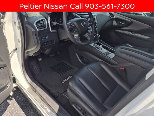 Certified 2024 Nissan Murano SV w/ SV Midnight Edition Package FWD image 19