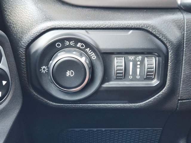 Used 2020 Jeep Wrangler Unlimited Rubicon AWD/4WD image 22
