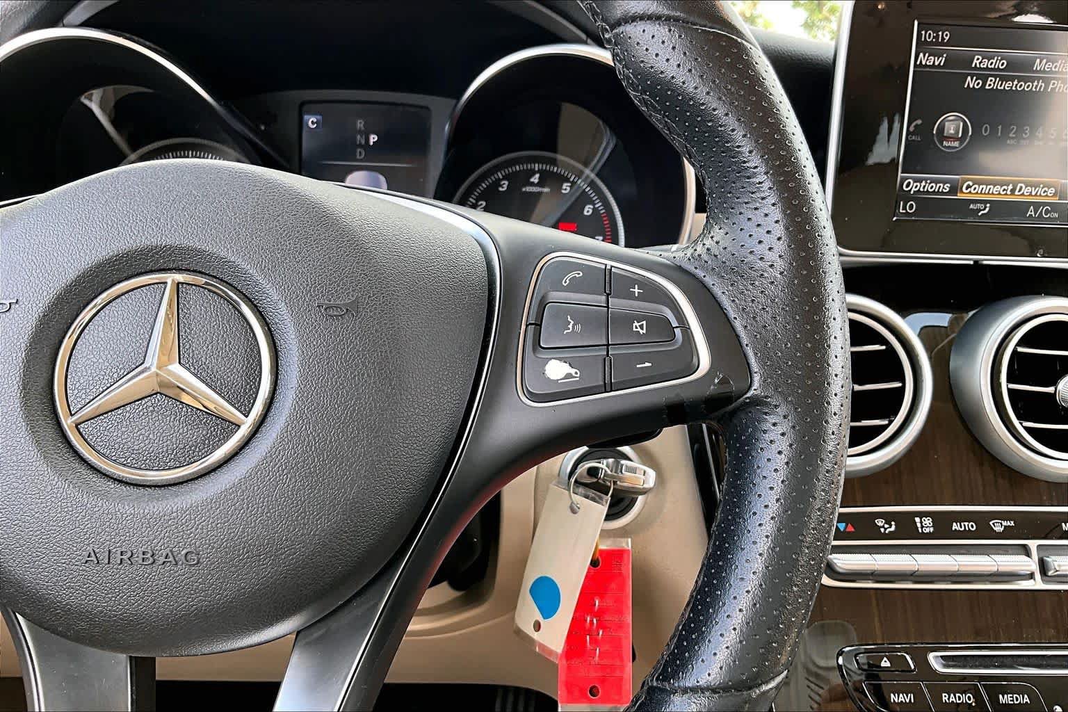 Used 2019 Mercedes-Benz GLC 300 image 25