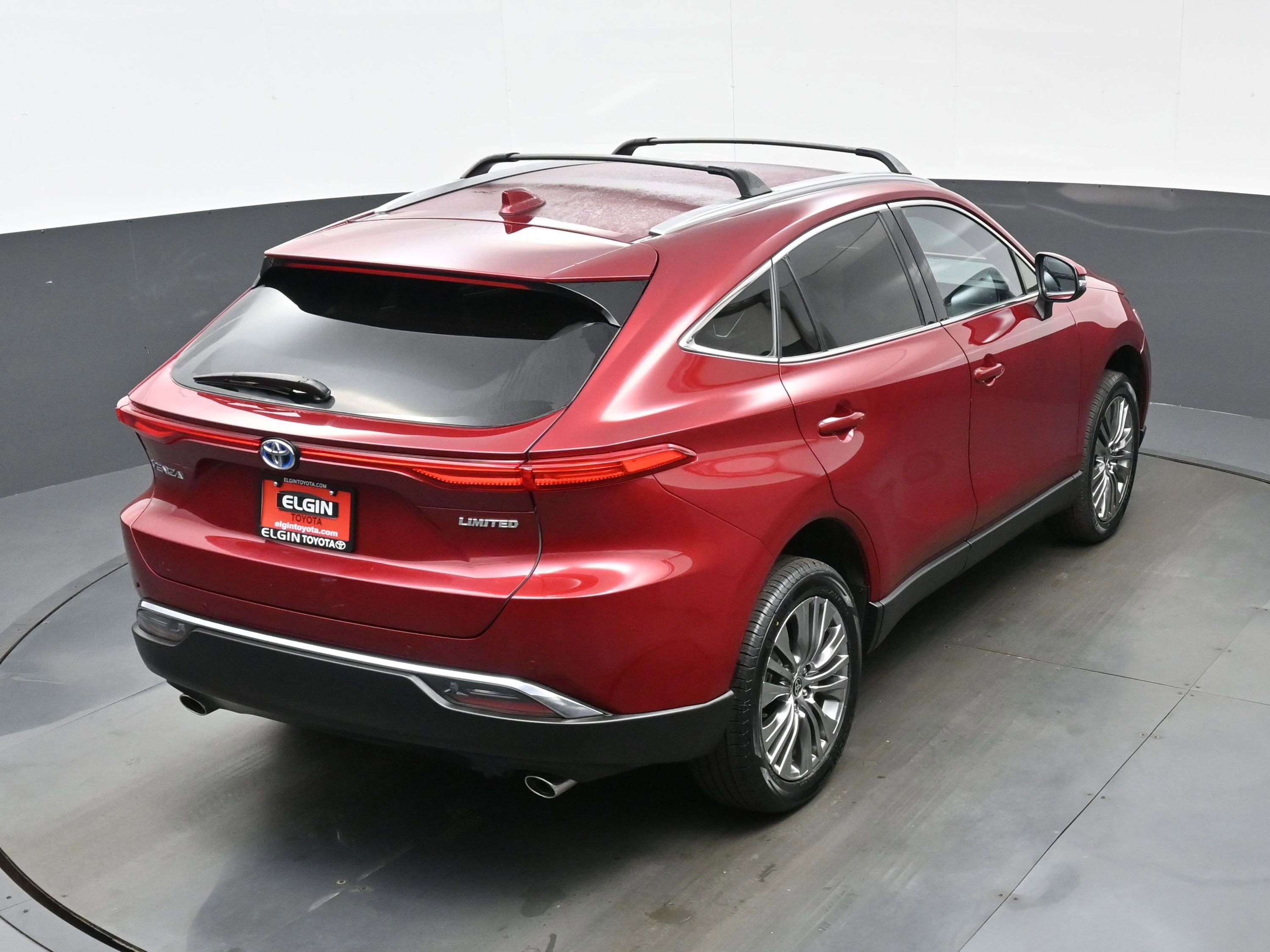 Used 2024 Toyota Venza Limited AWD/4WD image 41
