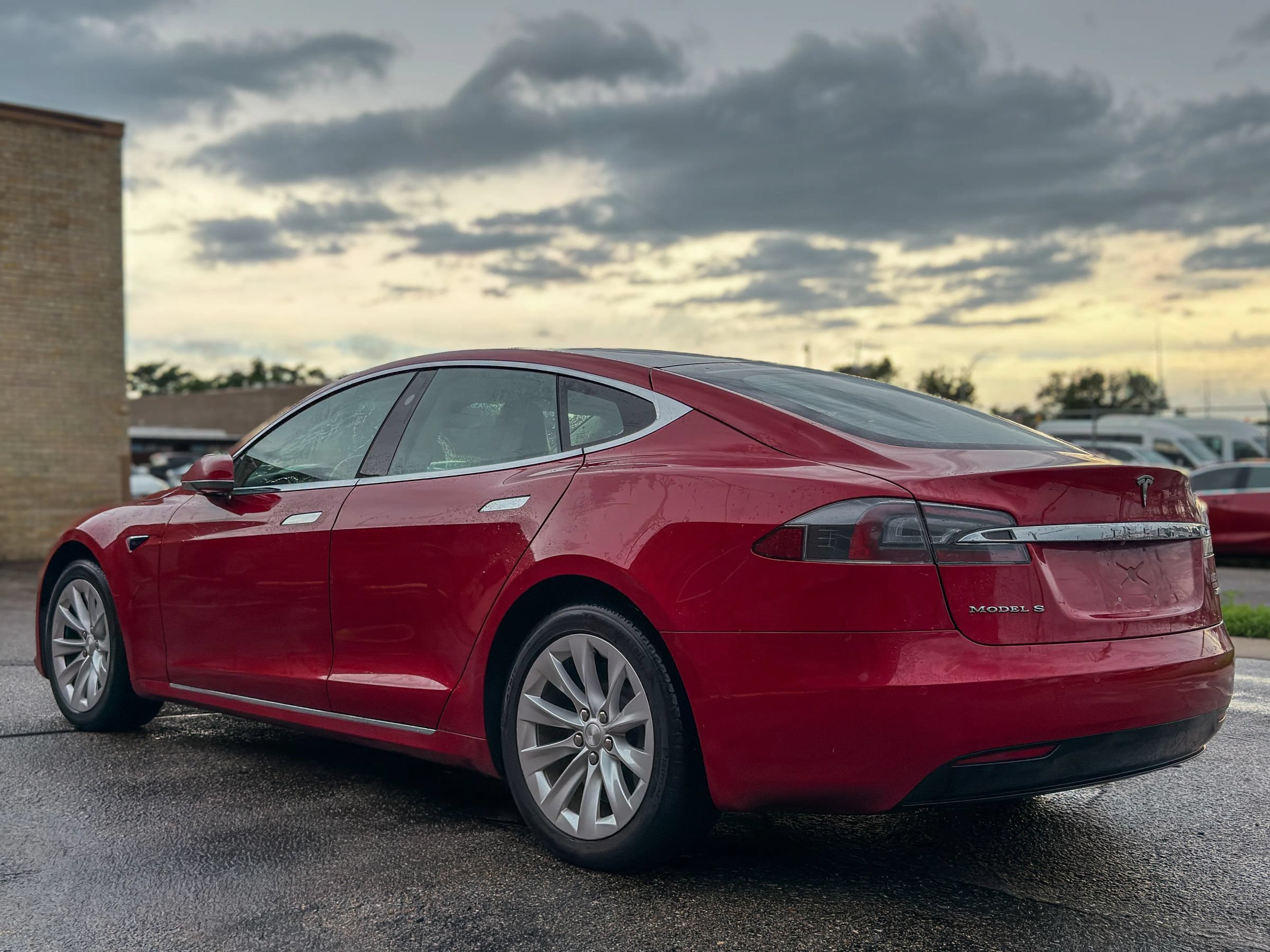 Used 2018 Tesla Model S 75D AWD/4WD image 5