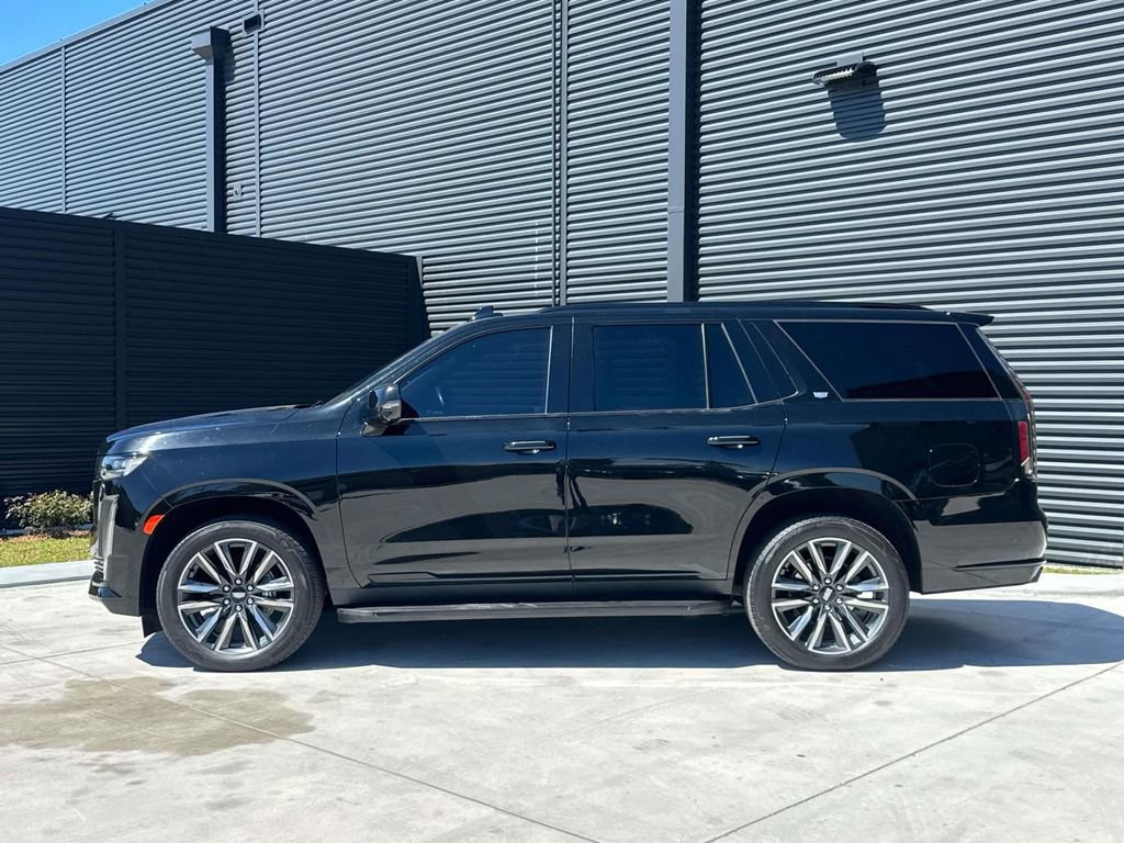 Used 2023 Cadillac Escalade Sport image 2