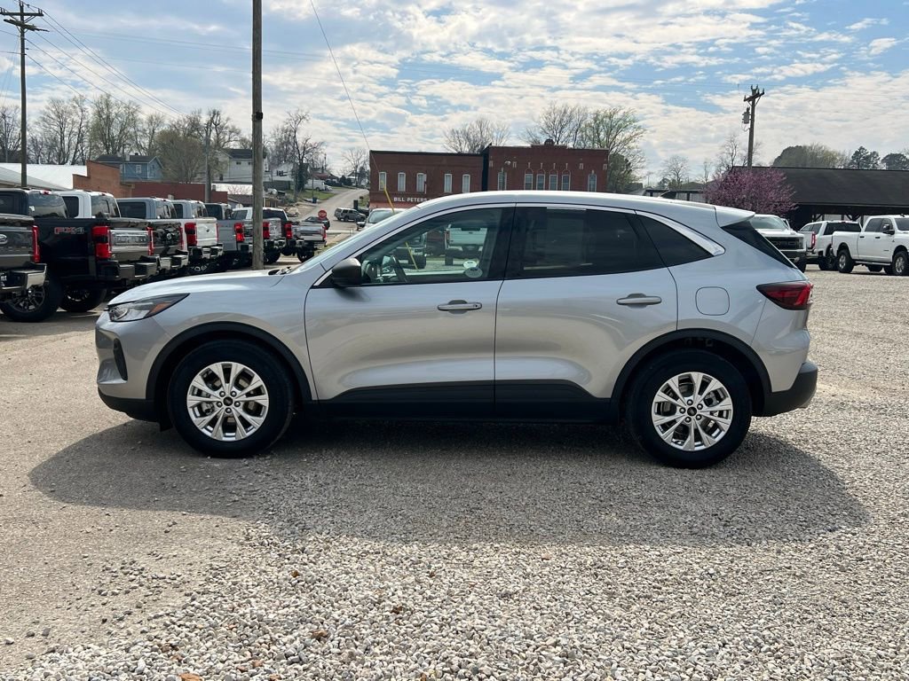 Used 2023 Ford Escape Active image 5