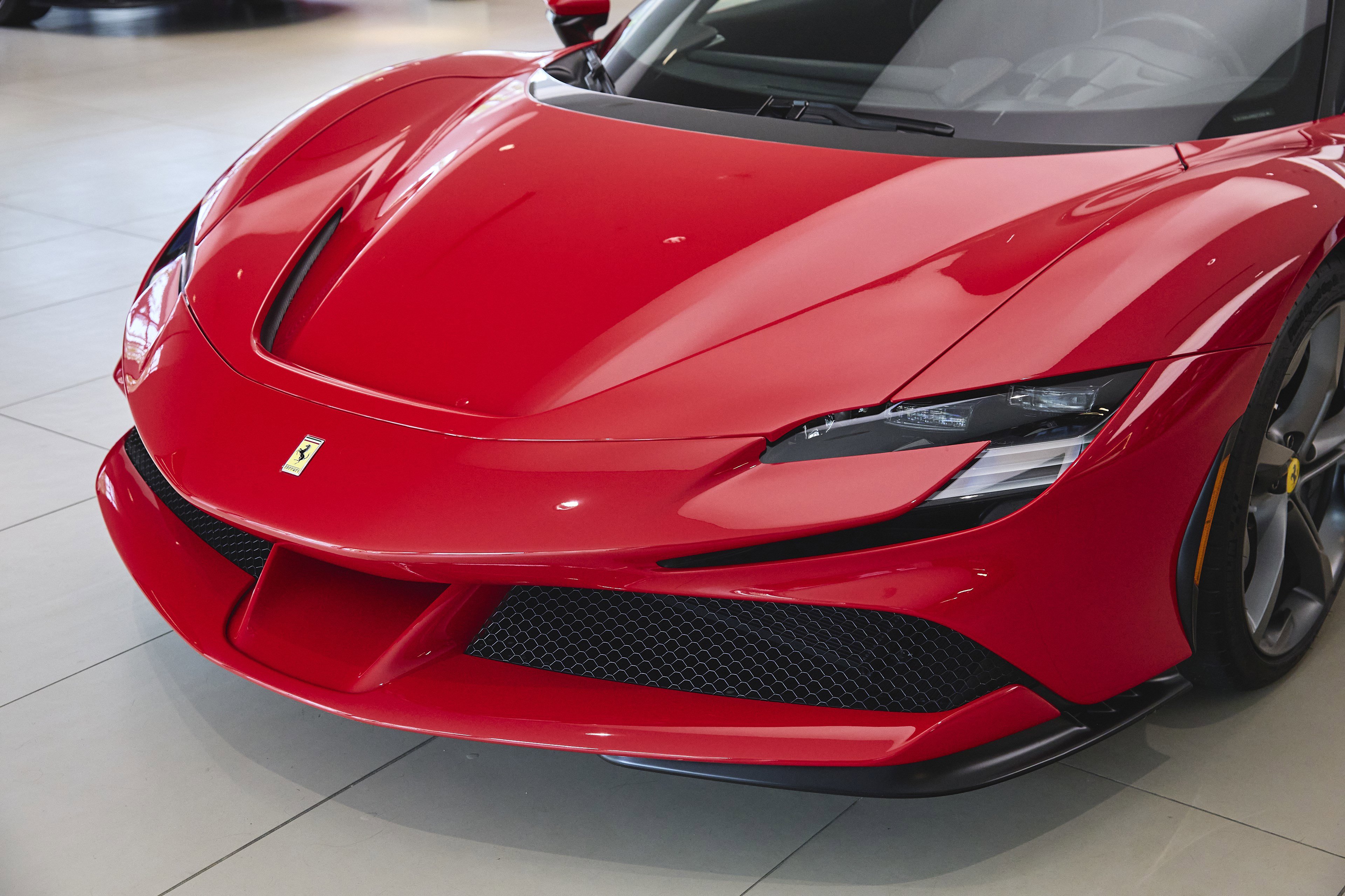 Used 2022 Ferrari SF90 Stradale image 47