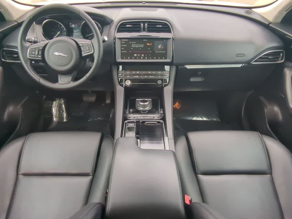 Used 2020 Jaguar F-PACE Premium AWD/4WD image 14
