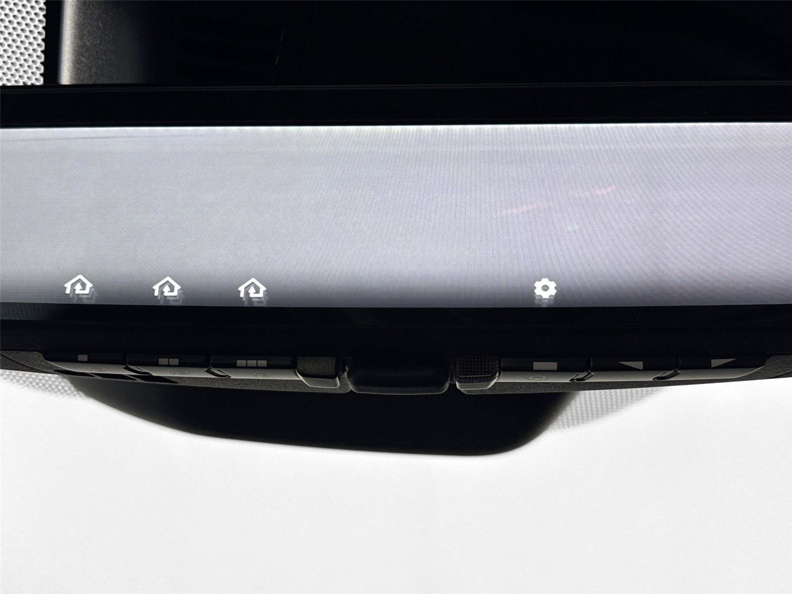 Certified 2025 Toyota Crown Signia w/ Advanced Technology Package AWD/4WD image 24