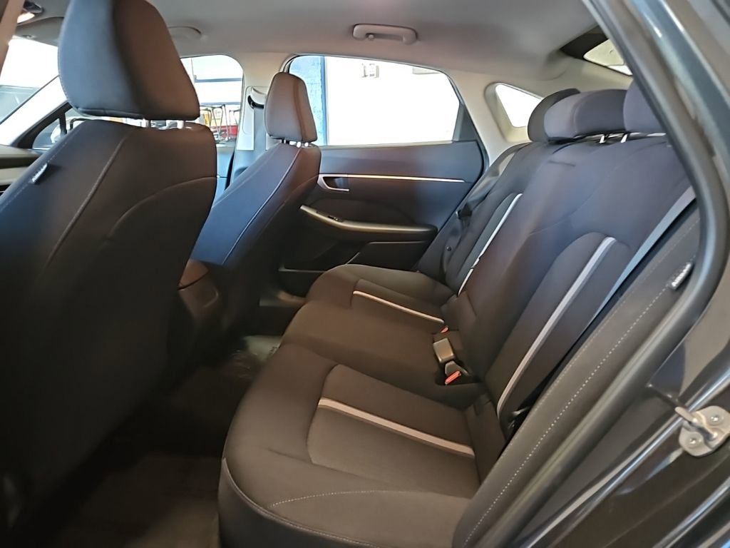 Used 2025 Hyundai Sonata SEL image 13