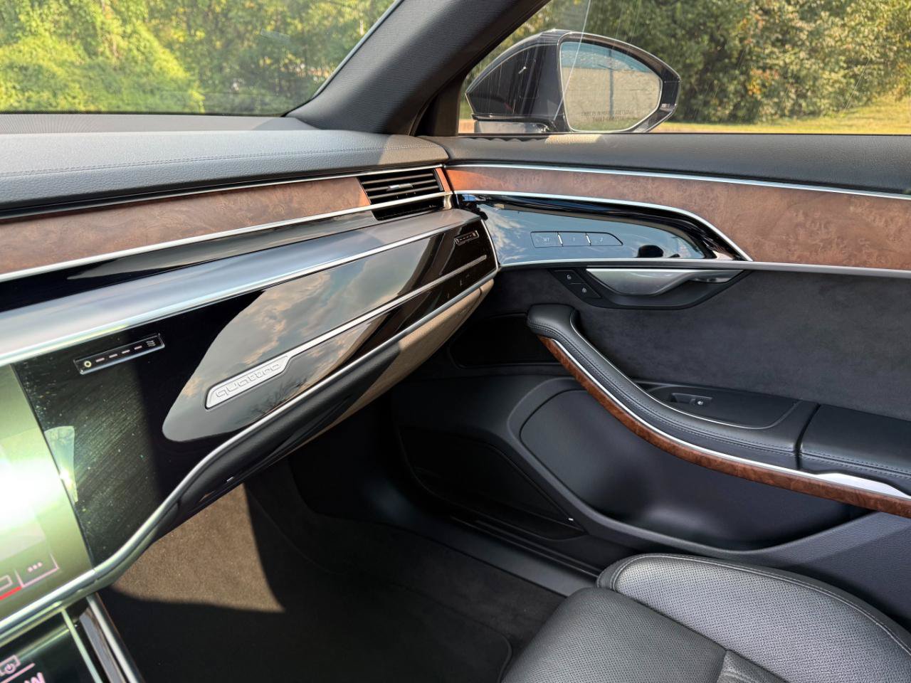 Used 2019 Audi A8 L 3.0T w/ Executive Package AWD/4WD image 30