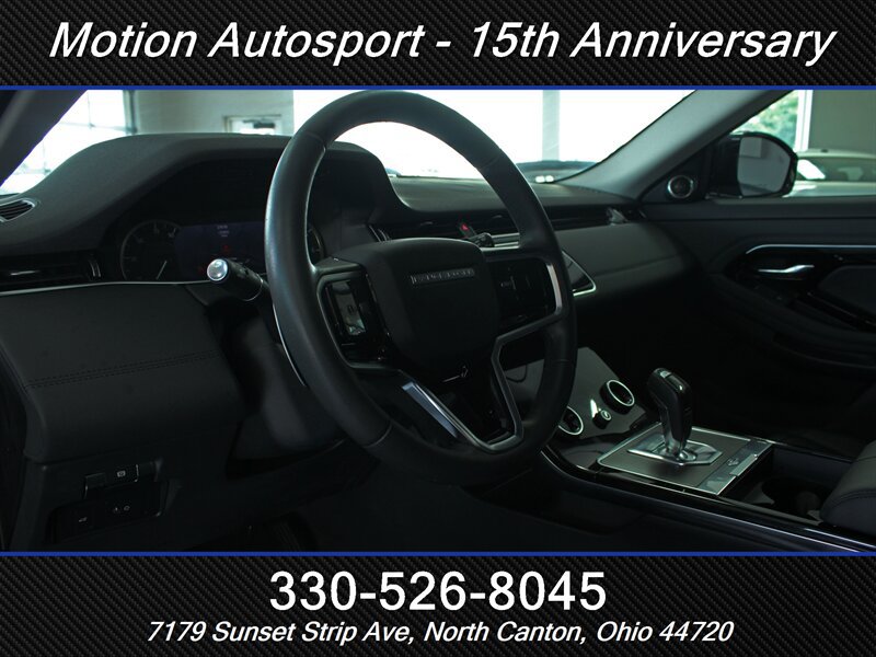 Used 2023 Land Rover Range Rover Evoque SE AWD/4WD image 11