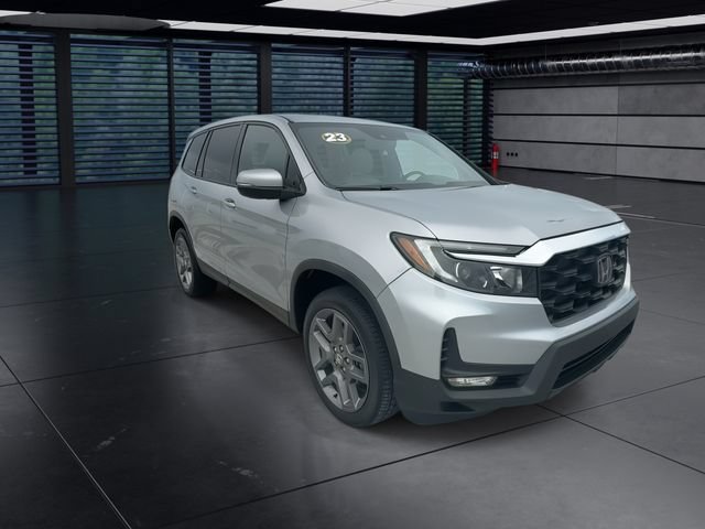 Used 2023 Honda Passport EX-L image 2
