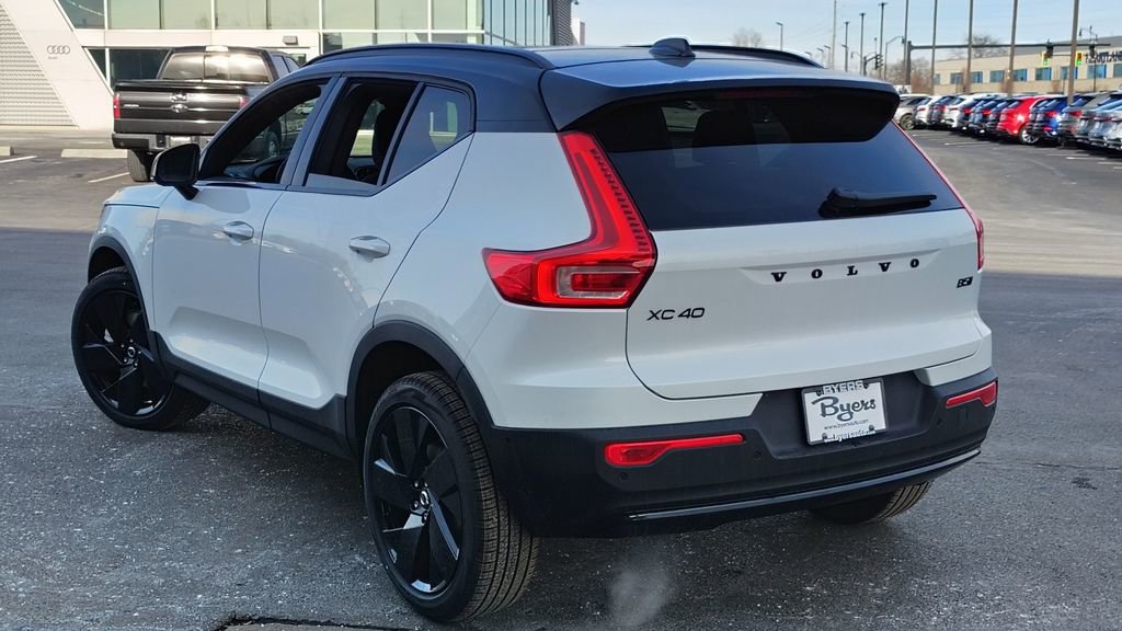 New 2026 Volvo XC40 B5 Ultra w/ Climate Package image 4