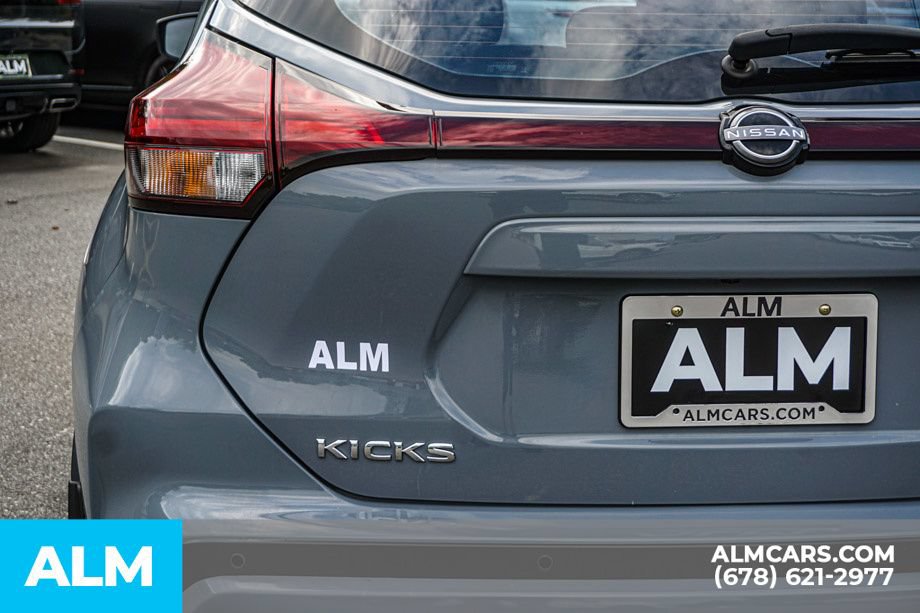 Used 2023 Nissan Kicks SV FWD image 12