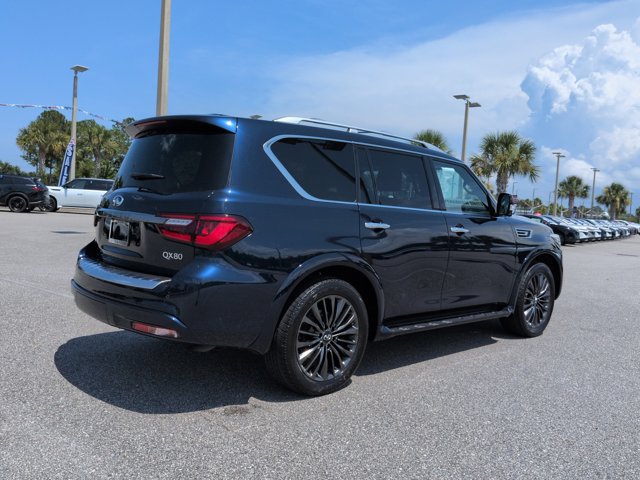 Used 2024 INFINITI QX80 Sensory AWD/4WD image 4