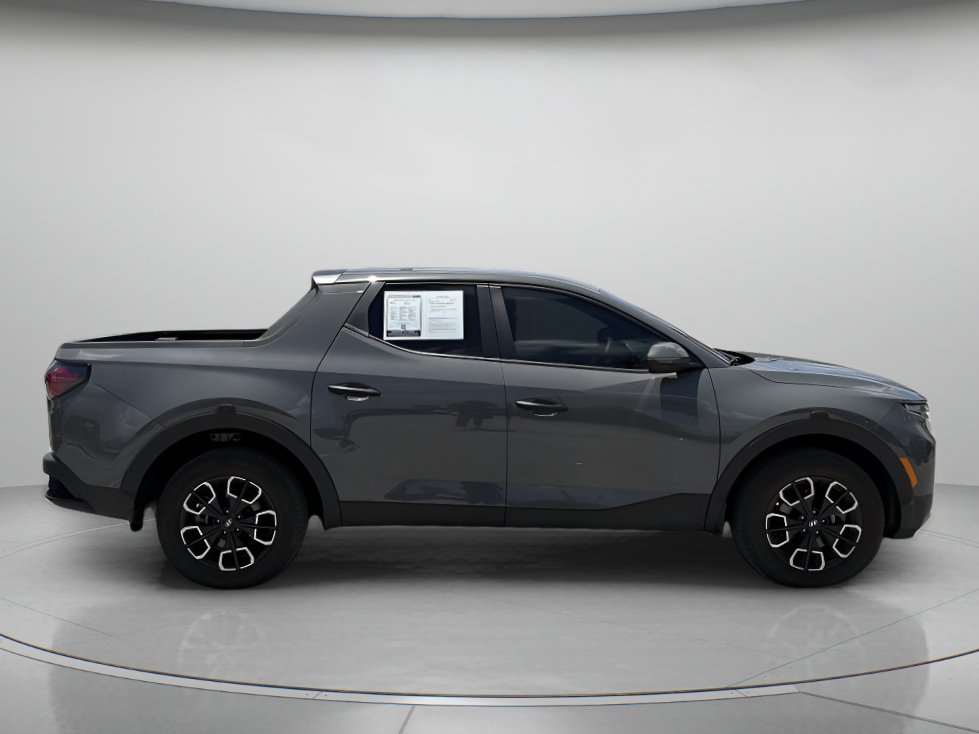 Used 2023 Hyundai Santa Cruz SEL AWD/4WD image 2