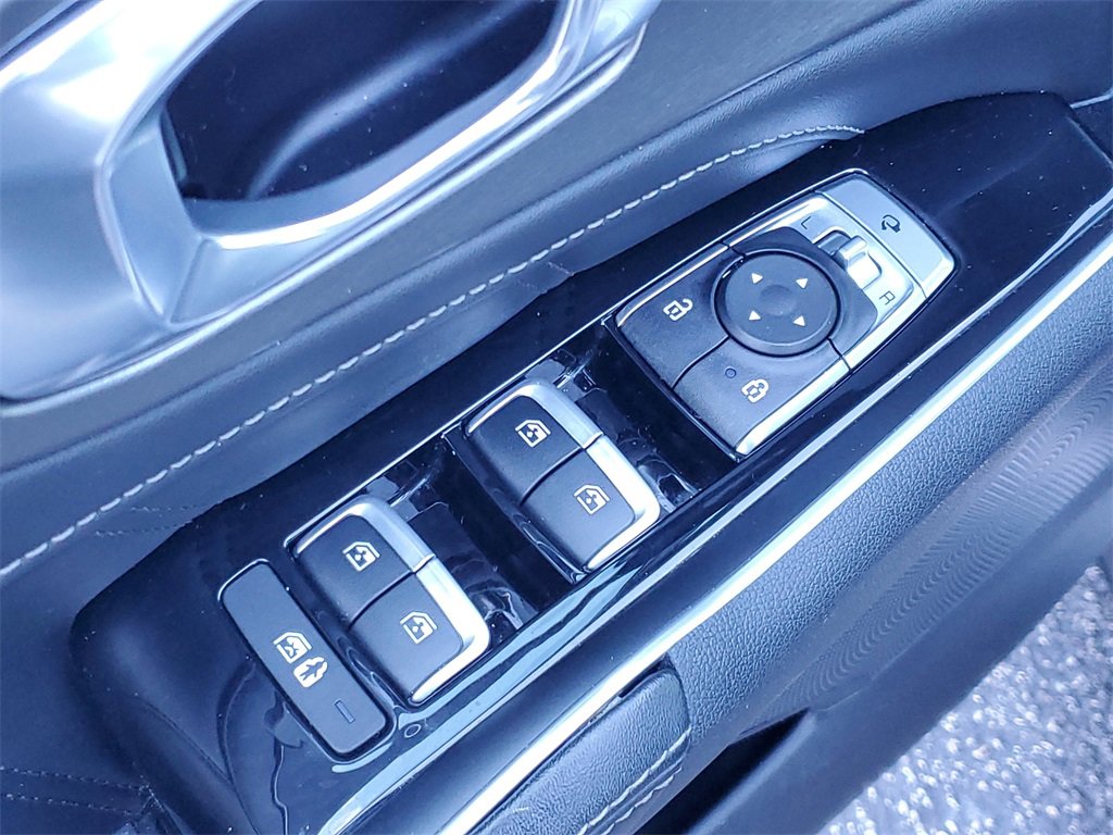 Certified 2023 Kia Sorento SX image 18