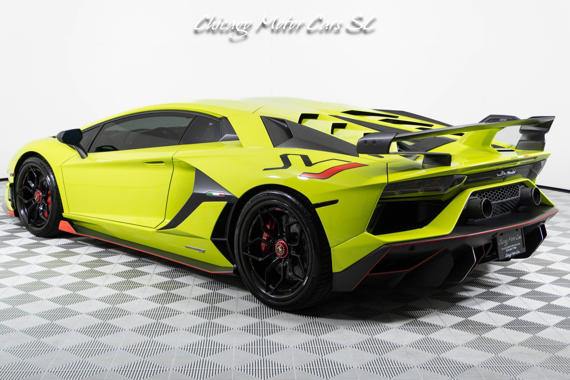 Used 2019 Lamborghini Aventador SVJ AWD/4WD image 23