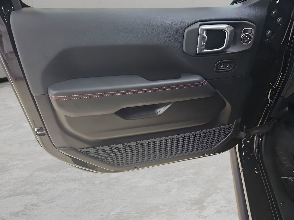 New 2026 Jeep Wrangler Unlimited Rubicon image 11