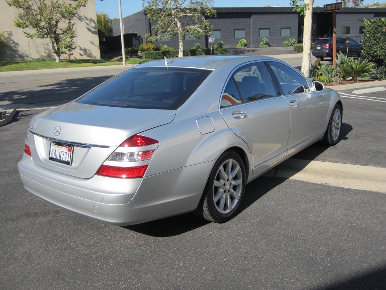 Used 2008 Mercedes-Benz S 550 image 4