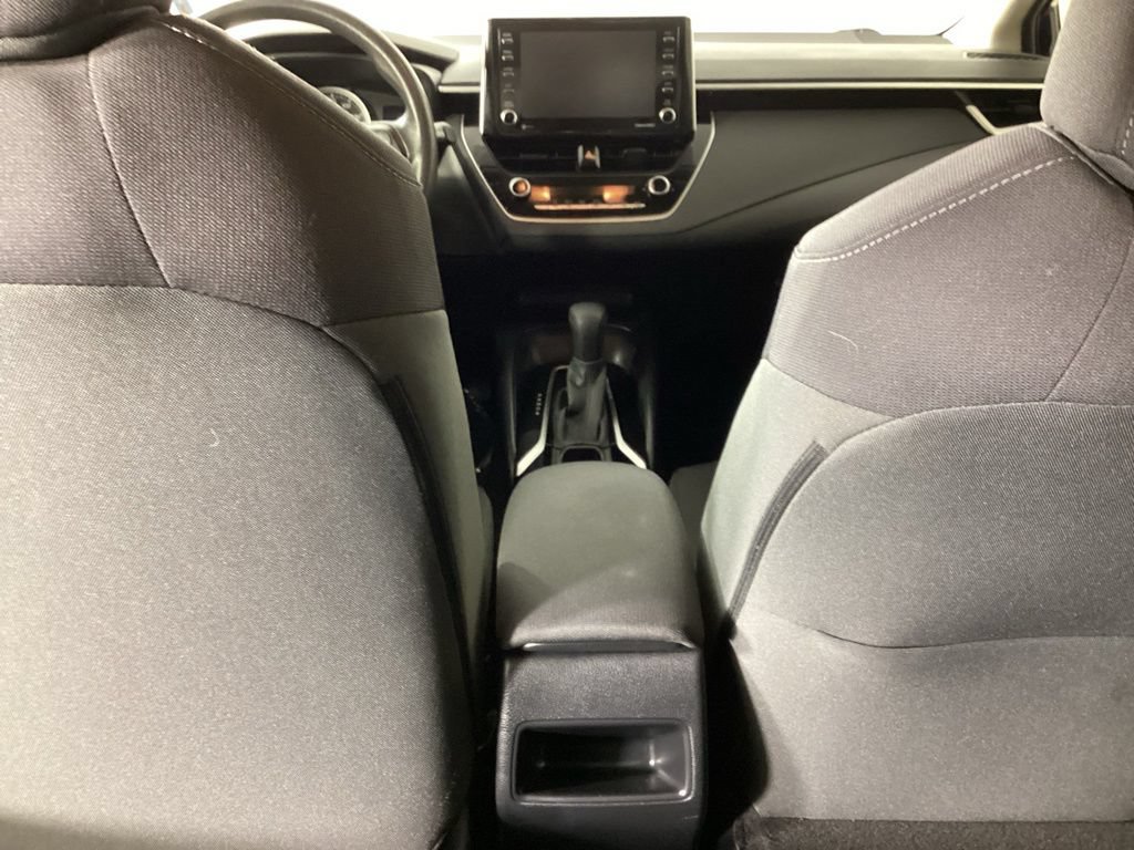 Used 2021 Toyota Corolla LE FWD image 25