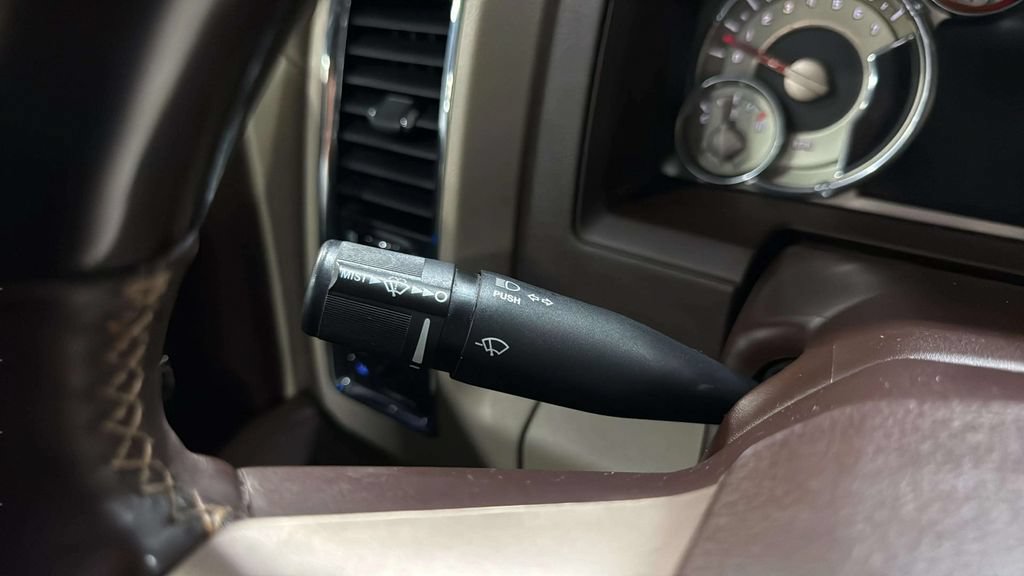 Used 2017 RAM 1500 Laramie Longhorn AWD/4WD image 29
