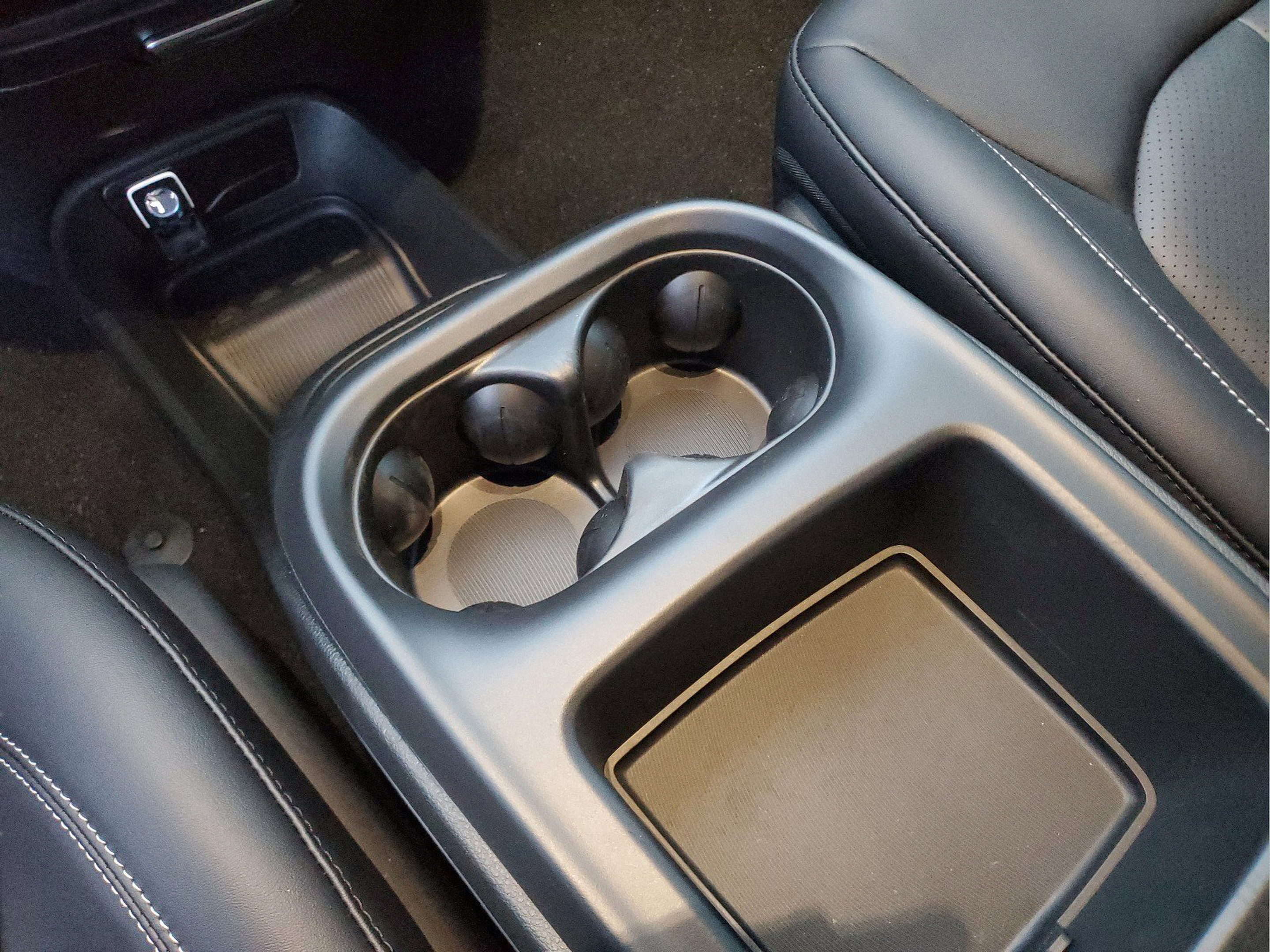 New 2026 Chrysler Pacifica Select FWD image 22