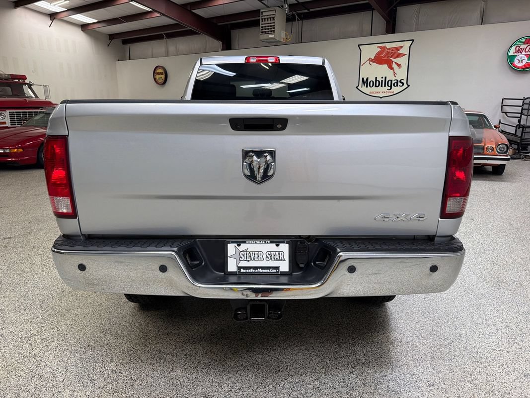 Used 2018 RAM 2500 Tradesman w/ Chrome Appearance Group AWD/4WD image 6