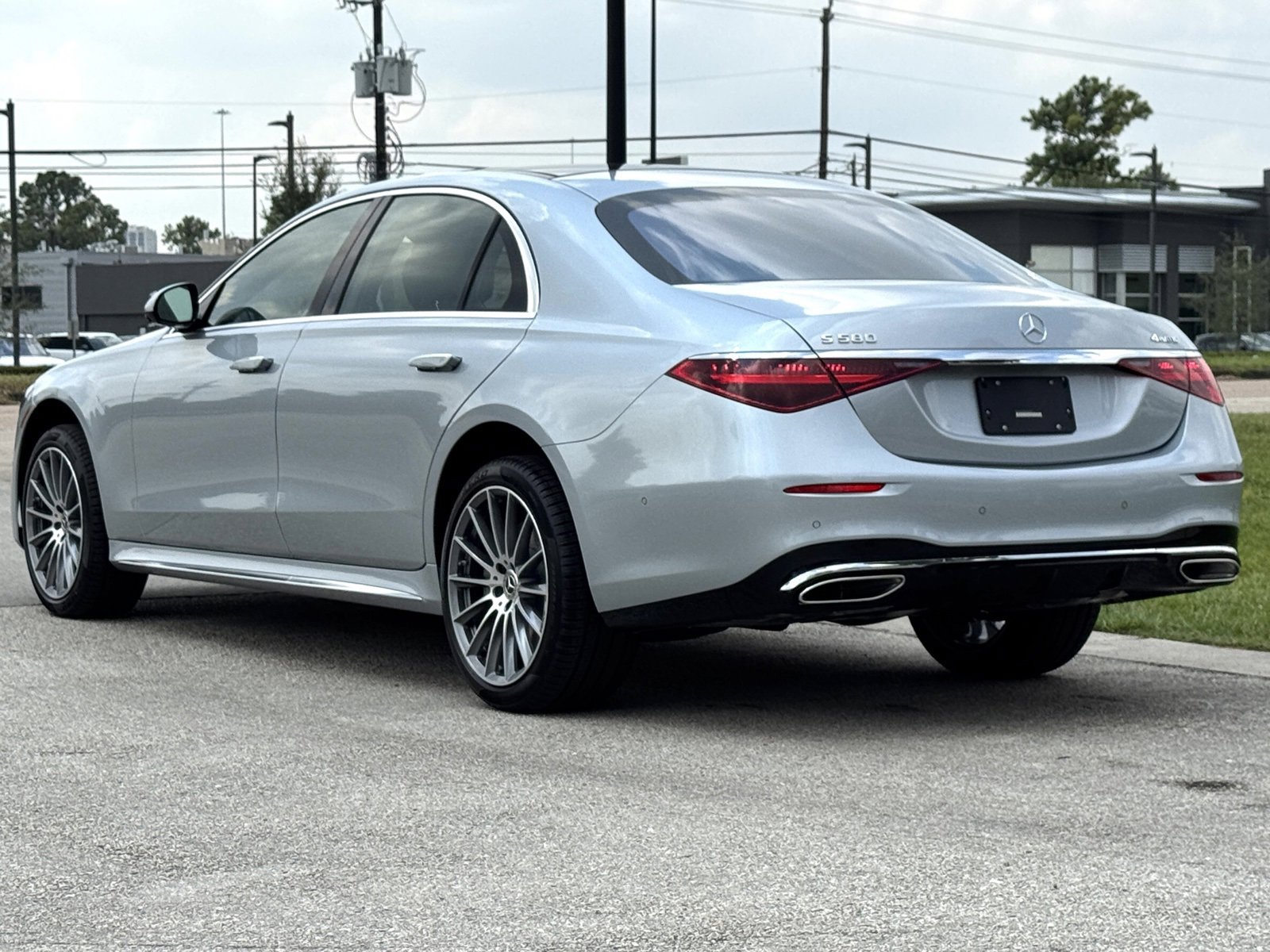 New 2026 Mercedes-Benz S 580 4MATIC Sedan image 4