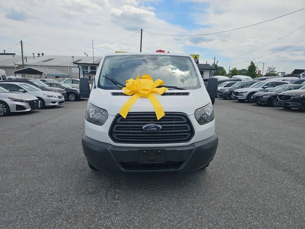 Used 2018 Ford Transit 150 XL RWD image 8