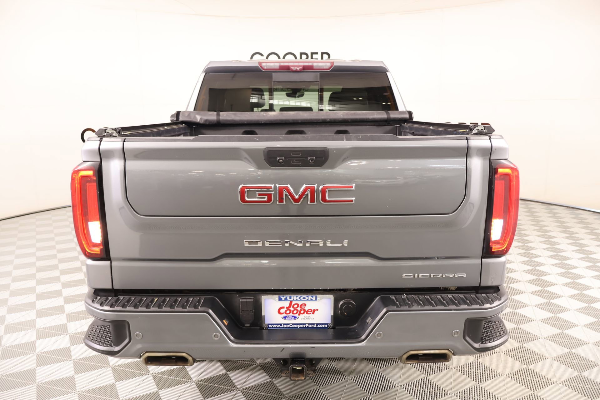 Used 2020 GMC Sierra 1500 Denali w/ Denali Ultimate Package AWD/4WD image 22