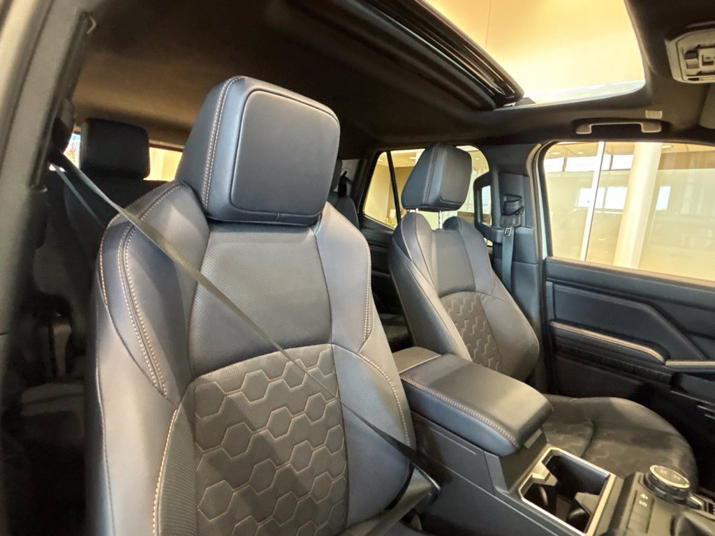New 2026 Toyota 4Runner Platinum AWD/4WD image 24