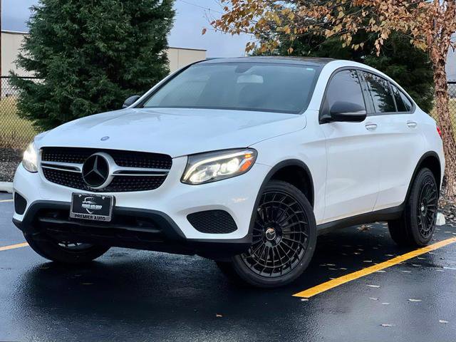 Used 2017 Mercedes-Benz GLC 300 4MATIC Coupe image 9