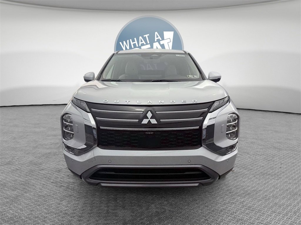 New 2025 Mitsubishi Outlander SE image 9
