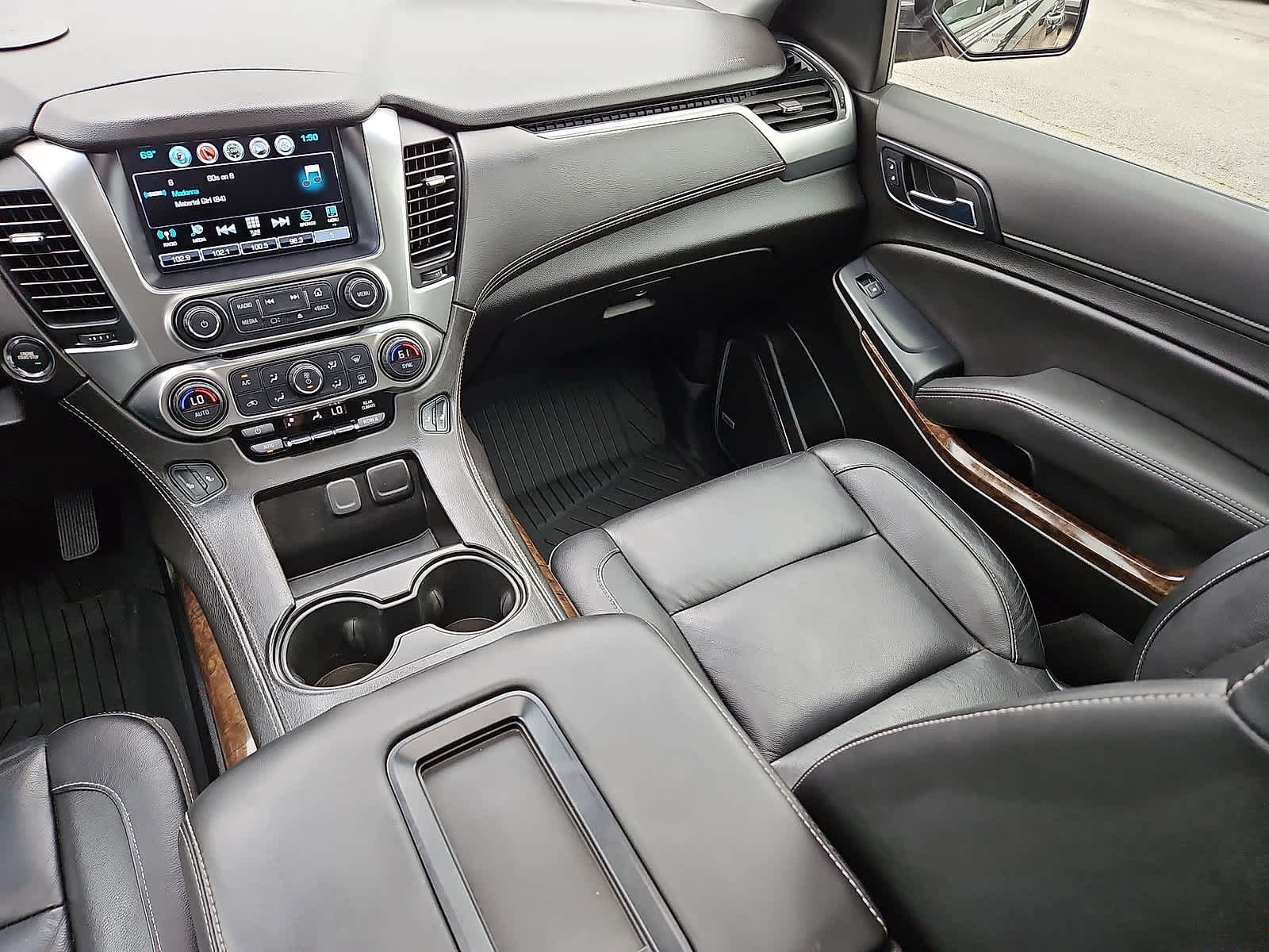 Used 2019 Chevrolet Tahoe LT AWD/4WD image 12