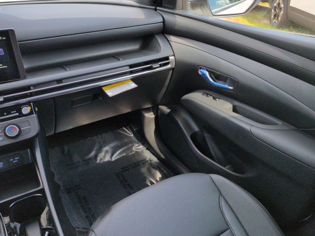 New 2027 Hyundai Santa Cruz SE FWD image 16