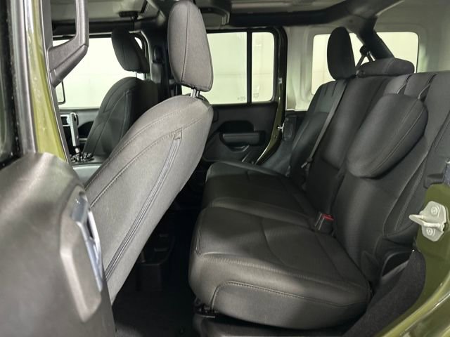 Used 2023 Jeep Wrangler Unlimited w/ Cold Weather Group image 25