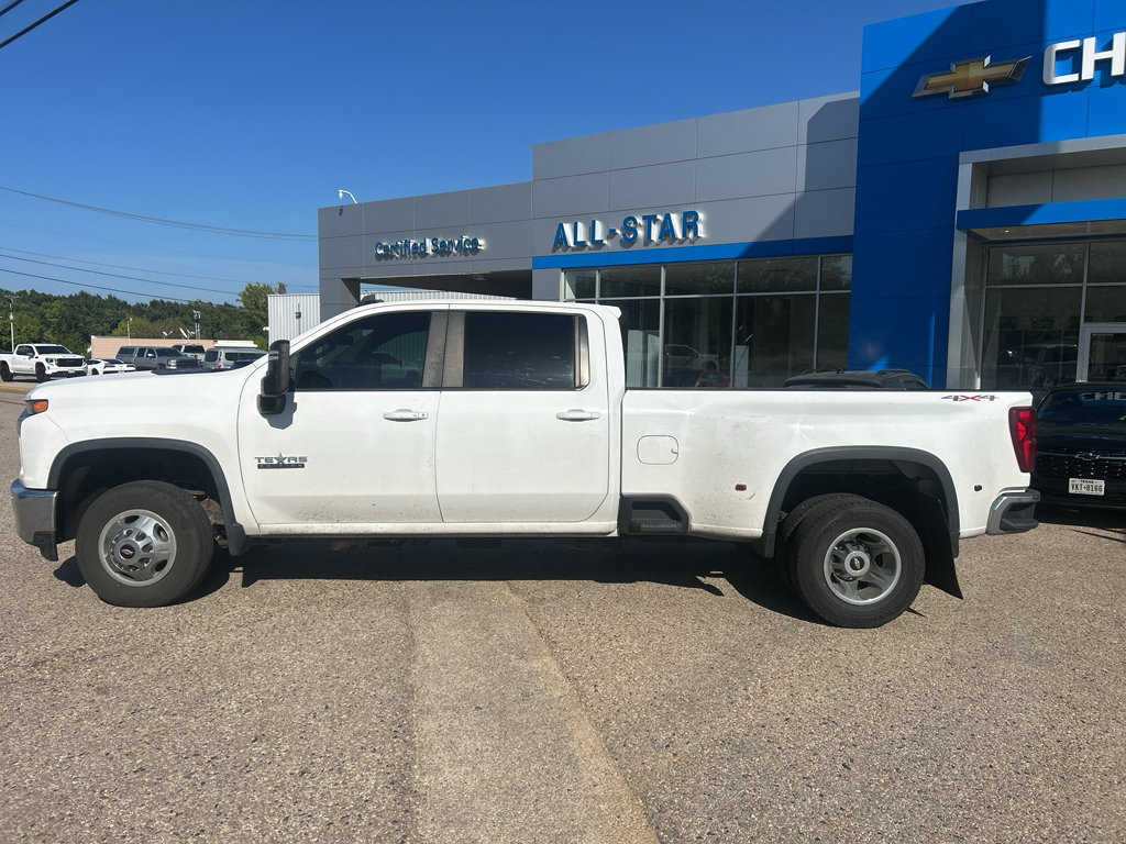 Used 2021 Chevrolet Silverado 3500 LT w/ Texas Edition AWD/4WD image 4