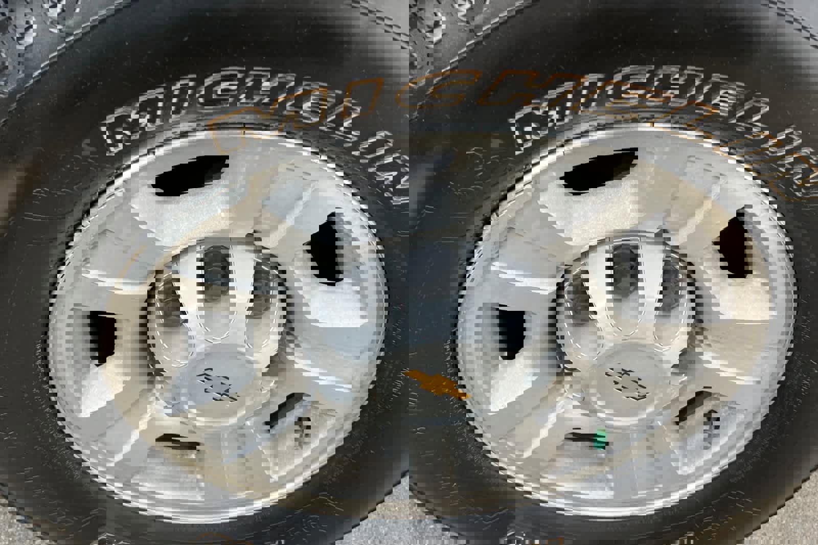 Used 2009 Chevrolet Silverado 2500 LTZ w/ Suspension Package, Off-Road AWD/4WD image 21