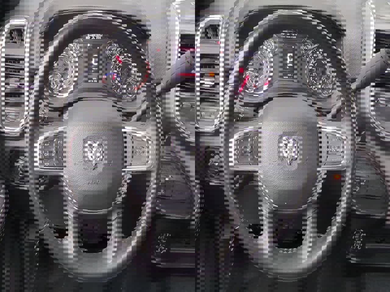 Used 2024 RAM 2500 Big Horn image 23