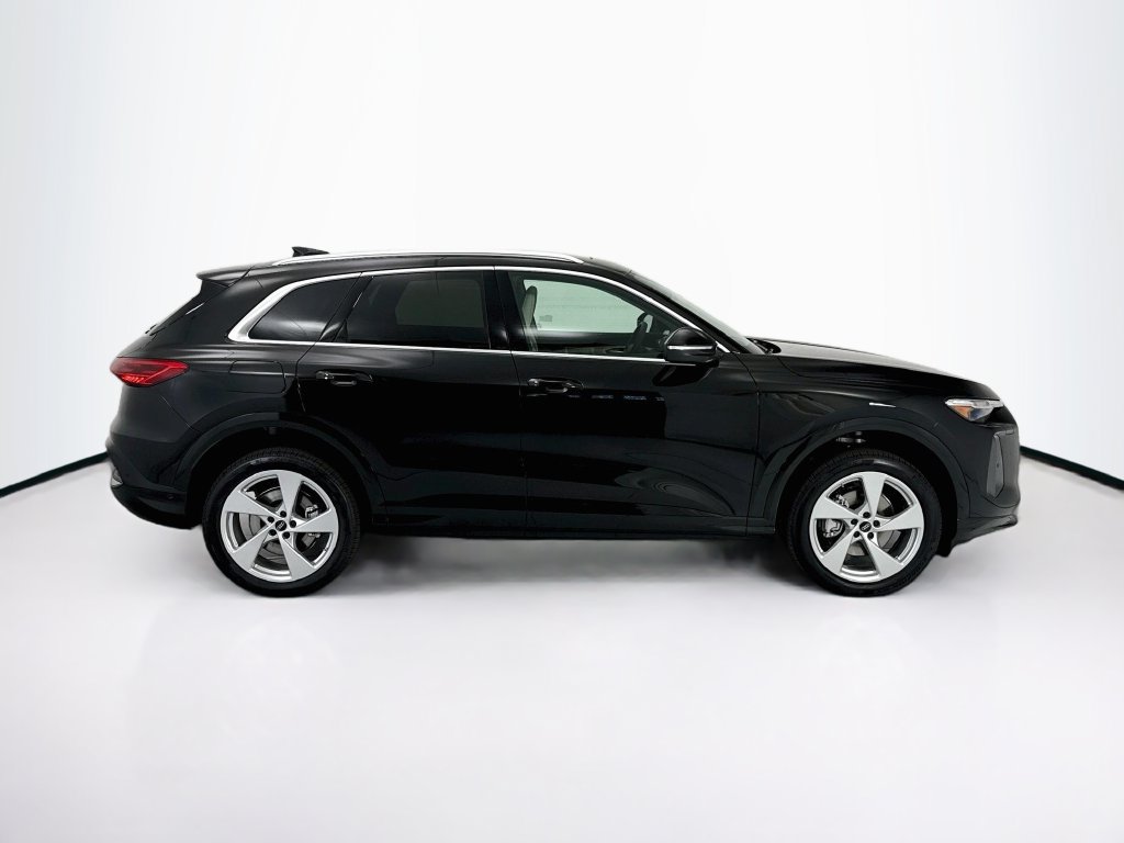 New 2026 Audi Q5 Premium AWD/4WD image 4