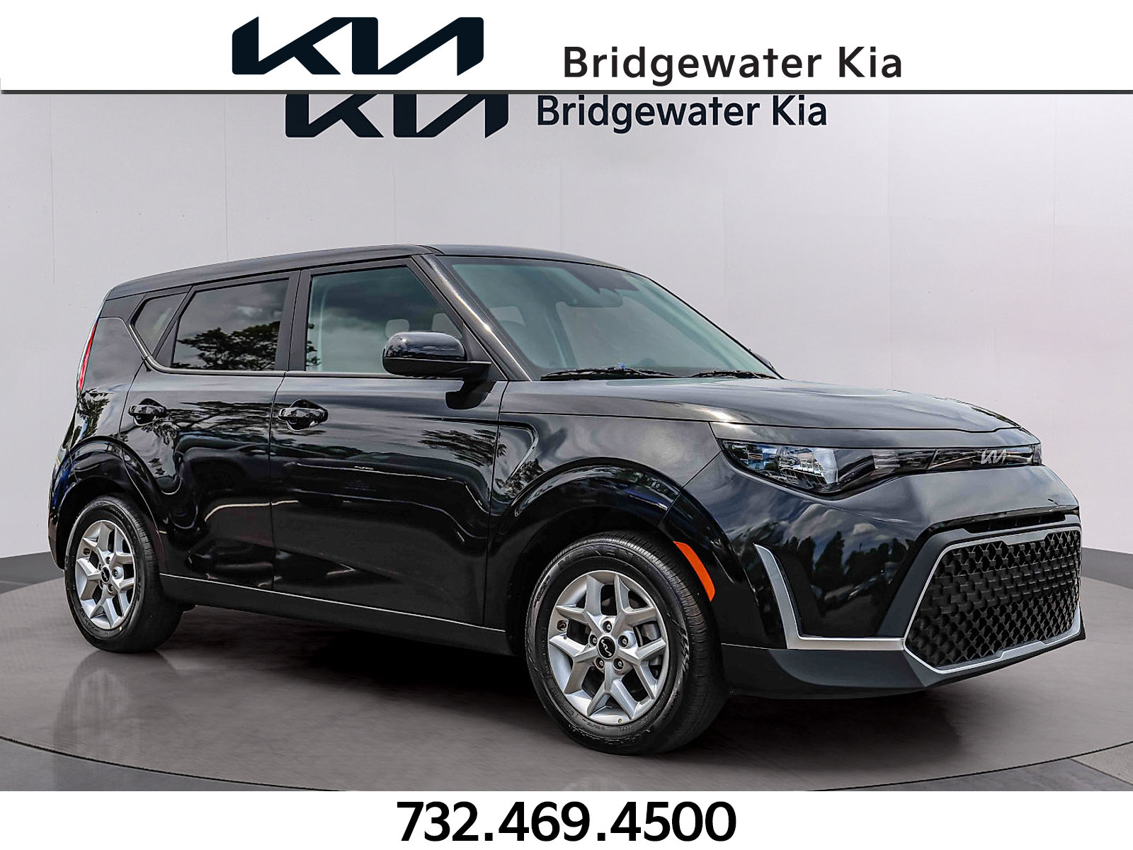 Certified 2025 Kia Soul LX w/ LX Technology Package FWD image 1